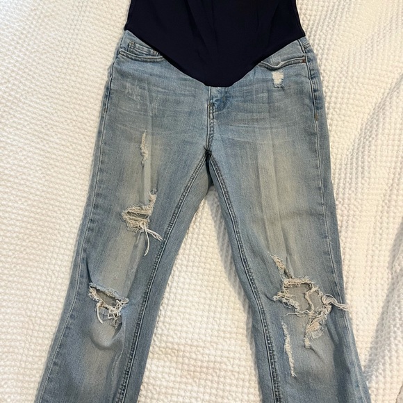 PINKBLUSH distressed maternity jeans - Picture 1 of 8